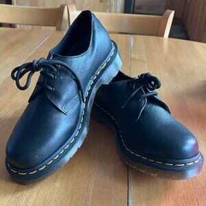 New in Box Dr. Martens 1461 Women's Virginia Leather Oxford Shoes Size 8 (EU 39)